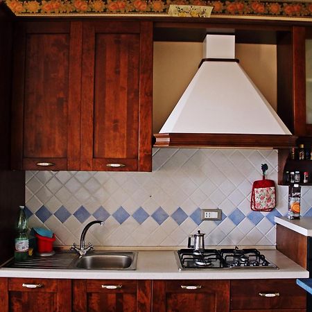 Appartamento Vacanze Magnolia E Glicine Tuoro sul Trasimeno Exterior foto