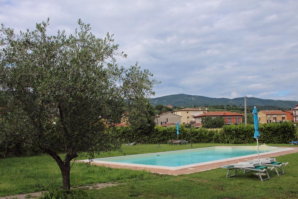 Appartamento Vacanze Magnolia E Glicine Tuoro sul Trasimeno Exterior foto