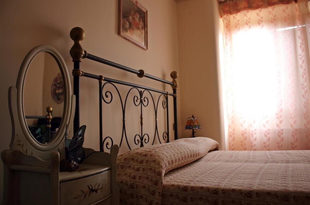 Appartamento Vacanze Magnolia E Glicine Tuoro sul Trasimeno Exterior foto